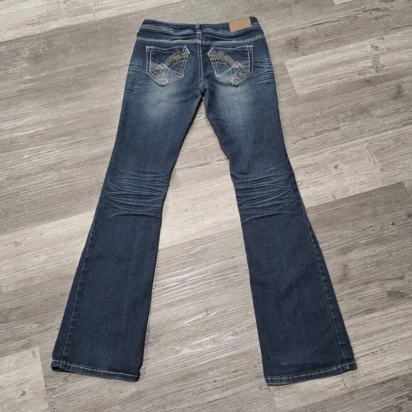 Premiere Denim Dark Washed Distressed Low Rise Boot Cut Blue Jeans Juniors 3/4 - Picture 2 of 6